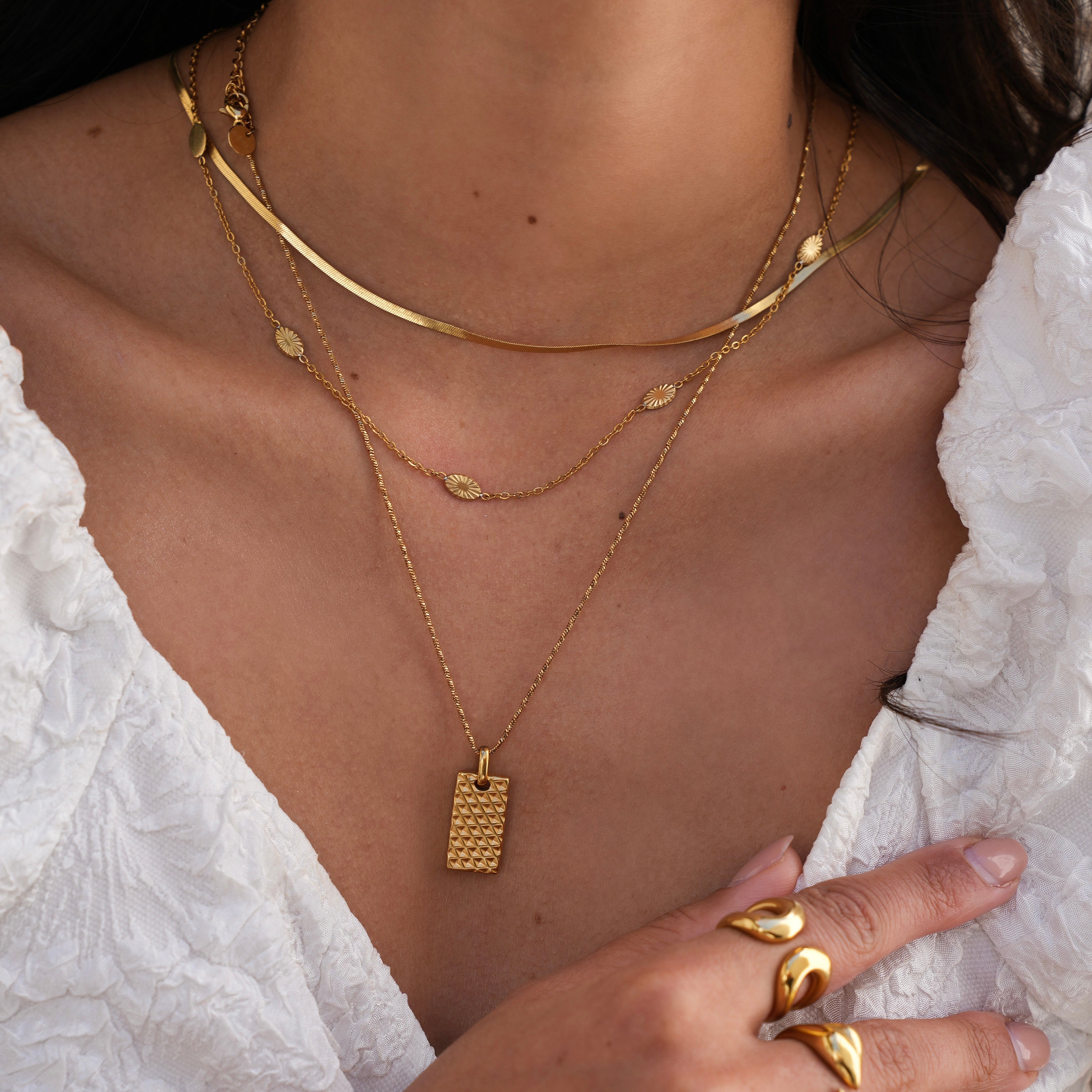 La brasa Necklace - BUY 1, GET 1 FREE